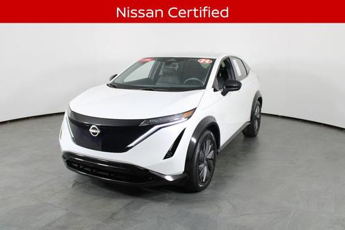 Everest White Pearl Tricoat 2024 Nissan ARIYA ENGAGE+