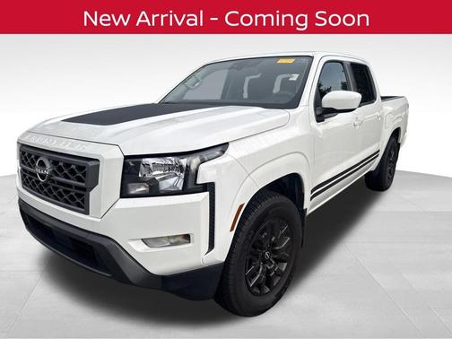 Glacier White 2023 Nissan Frontier SV