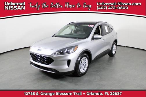 2020 Ford Escape SE
