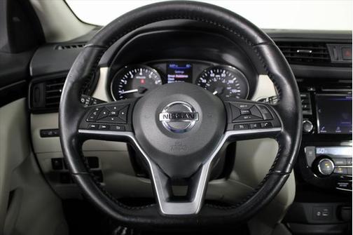 2020 Nissan Rogue Sport SV