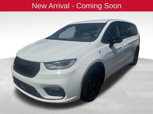 Bright White Clearcoat 2024 Chrysler Pacifica Hybrid S Appearance Pkg
