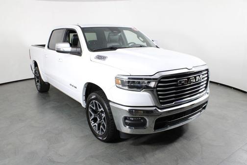 Bright White Clearcoat 2025 RAM 1500 Laramie