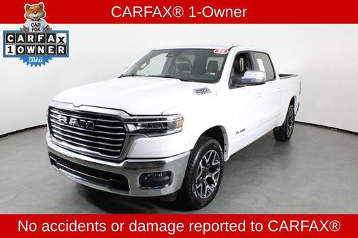 Bright White Clearcoat 2025 RAM 1500 Laramie