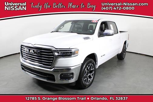 Bright White Clearcoat 2025 RAM 1500 Laramie