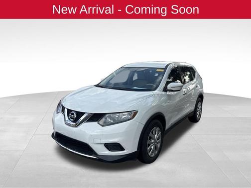 Glacier White 2015 Nissan Rogue S