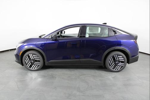 Deep Ocean Blue Pearl 2026 Nissan Leaf SV+