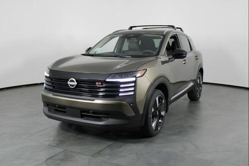 Canyon Bronze Metallic 2026 Nissan Kicks SR