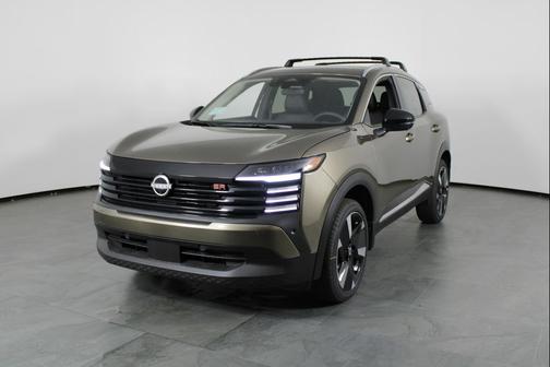Canyon Bronze Metallic 2026 Nissan Kicks SR