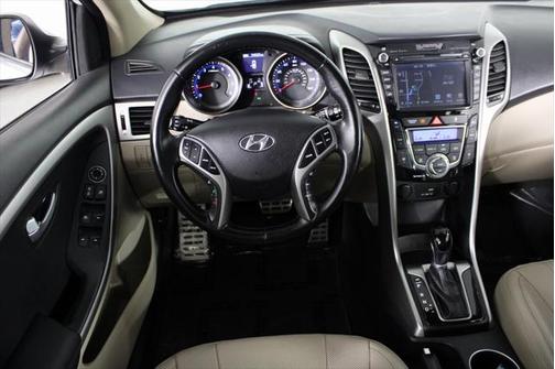 2016 Hyundai Elantra GT Base