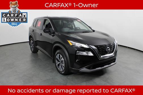 Super Black 2022 Nissan Rogue SV