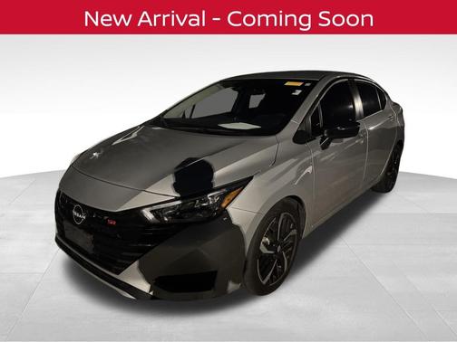 Brilliant Silver Metallic 2024 Nissan Versa 1.6 S