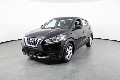 2020 Nissan Kicks S