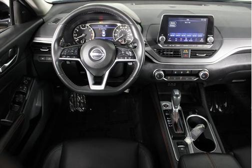 2024 Nissan Altima SR Intelligent AWD