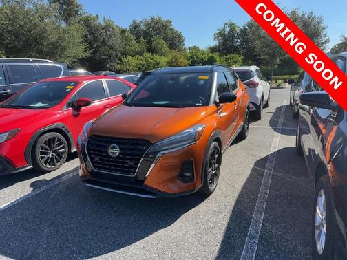 2021 Nissan Kicks SR