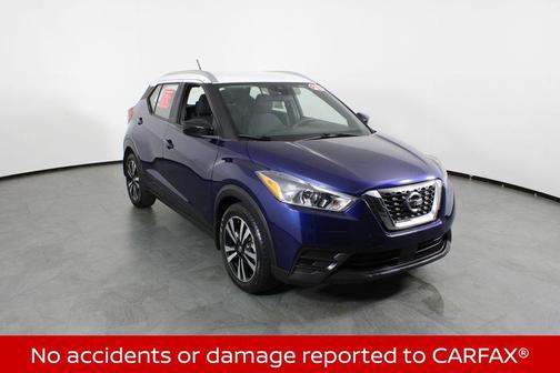 Deep Blue Pearl/Fresh Powder 2020 Nissan Kicks SV
