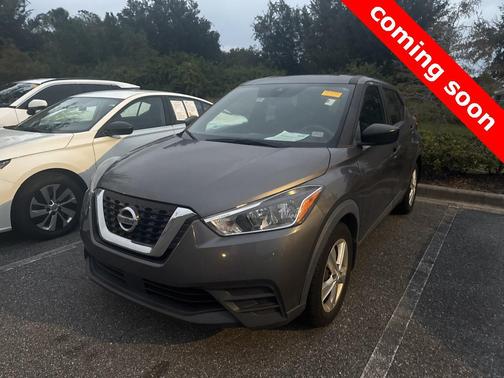 2020 Nissan Kicks S