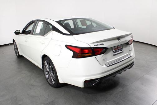 2023 Nissan Altima SR VC-Turbo FWD