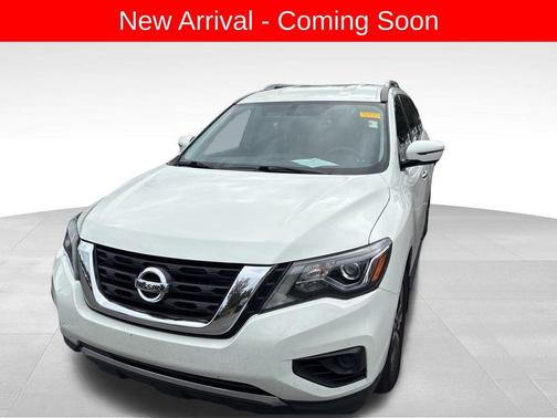 2018 Nissan Pathfinder S