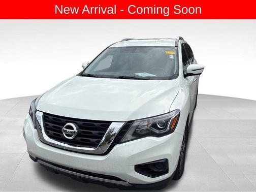 2018 Nissan Pathfinder S