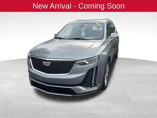 Argent Silver Metallic 2023 Cadillac XT6 Premium Luxury FWD