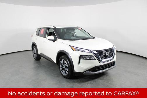 Pearl White Tricoat 2023 Nissan Rogue SV