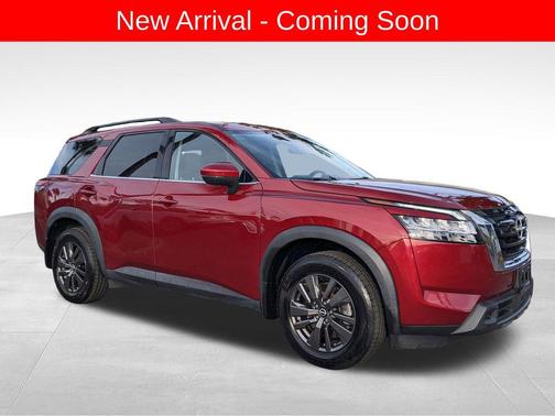 2022 Nissan Pathfinder SV 4WD