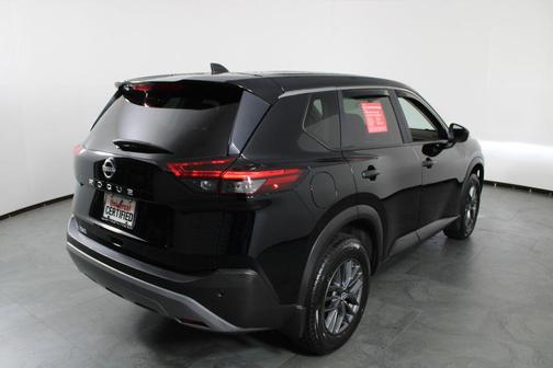 Super Black 2023 Nissan Rogue S