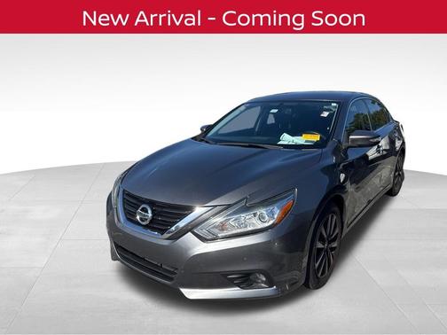 Gun Metallic 2018 Nissan Altima 2.5 SL
