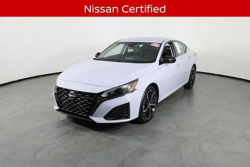 2023 Nissan Altima SR FWD