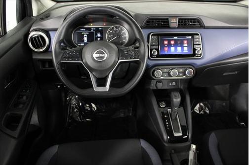 2023 Nissan Versa 1.6 SV