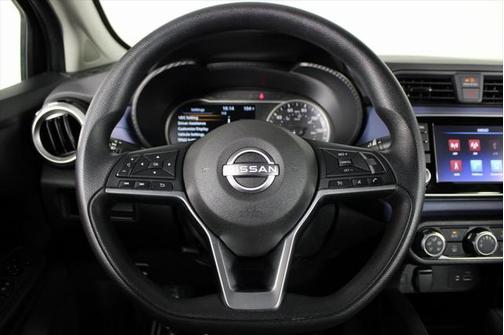 2023 Nissan Versa 1.6 SV