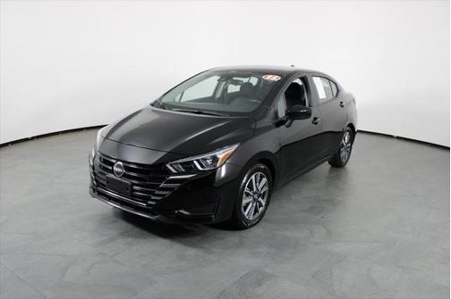 2023 Nissan Versa 1.6 SV
