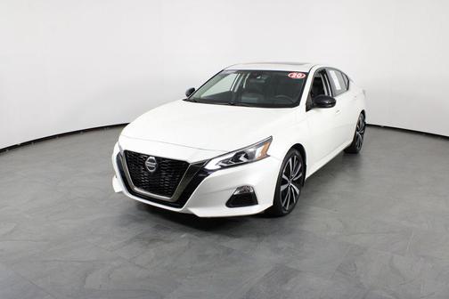 2020 Nissan Altima SR FWD