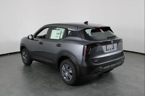 Gun Metallic 2026 Nissan Kicks S