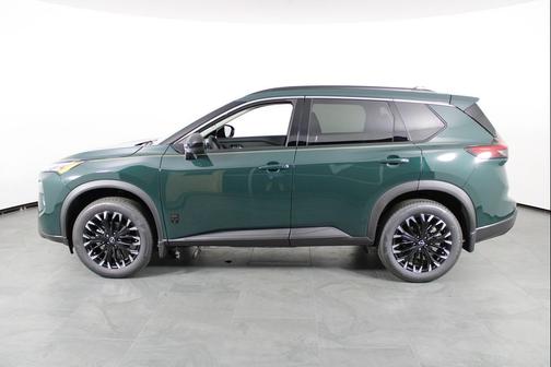 Obsidian Green 2026 Nissan Rogue Dark Armor