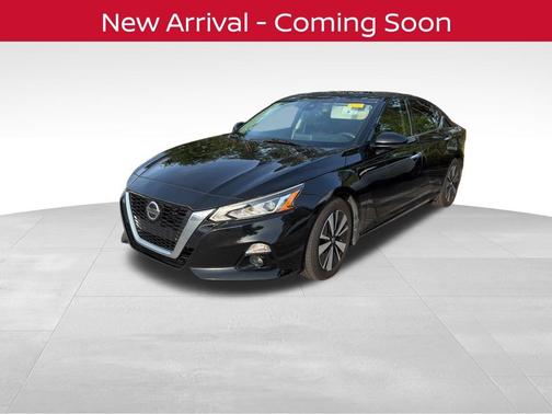 Super Black 2020 Nissan Altima 2.5 SL