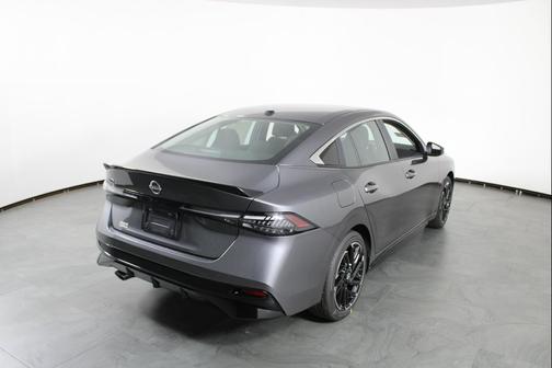 Gun Metallic 2027 Nissan Sentra SR
