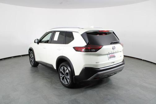 Pearl White Tricoat 2021 Nissan Rogue SV