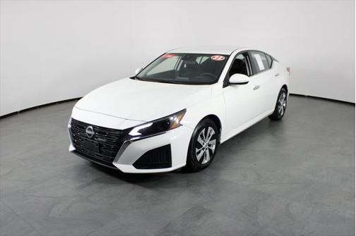2023 Nissan Altima S FWD