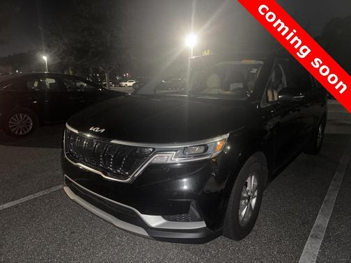 2023 Kia Carnival LX