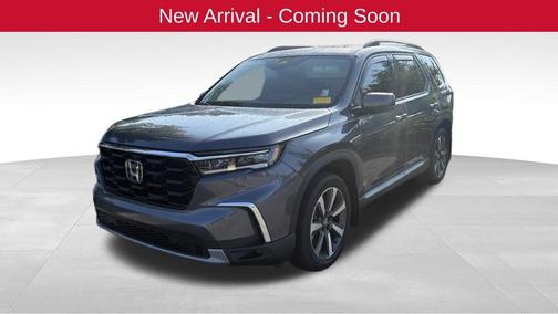 Modern Steel Metallic 2025 Honda Pilot