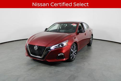 Scarlet Ember Tintcoat 2019 Nissan Altima 2.5 SR
