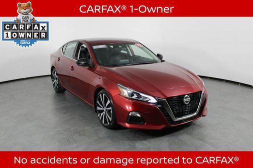 Scarlet Ember Tintcoat 2019 Nissan Altima 2.5 SR