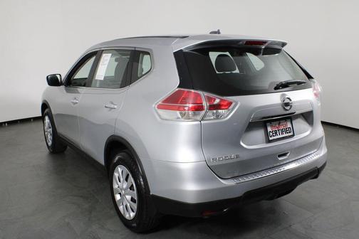 Brilliant Silver 2015 Nissan Rogue S