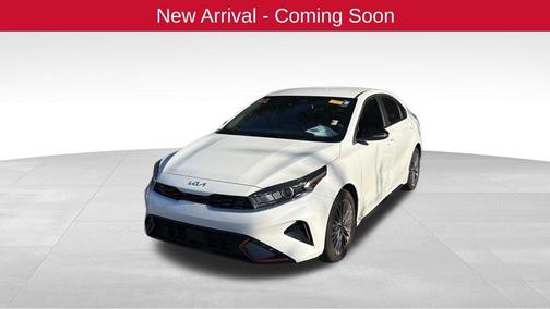 Snow White Pearl 2024 Kia Forte GT-Line