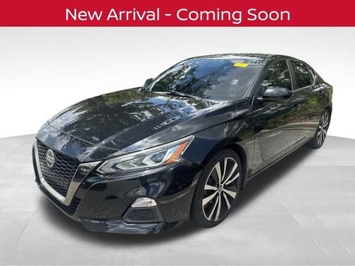 Super Black 2019 Nissan Altima 2.5 SR