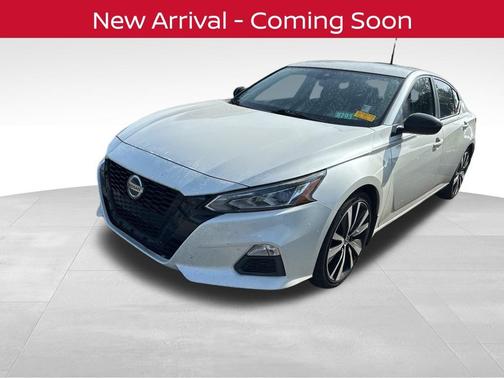 2020 Nissan Altima SR FWD