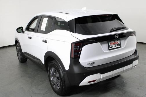 2025 Nissan Kicks S