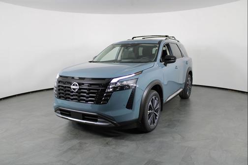Baltic Teal 2026 Nissan Pathfinder Platinum