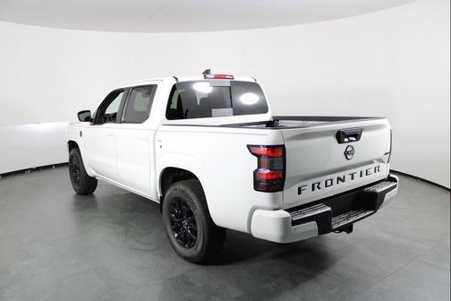 Glacier White 2026 Nissan Frontier SV